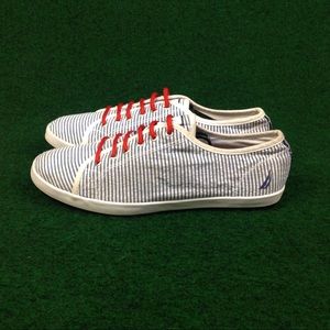 Women NAUTICA Size 9 Sneakers